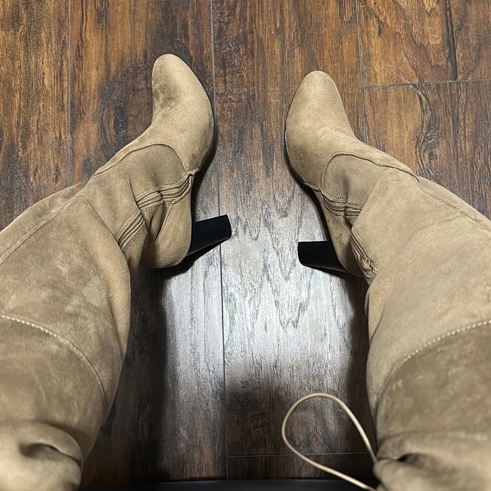 NWOT Tan Soft Elastic Tie Up Over The Knee Heel Boots